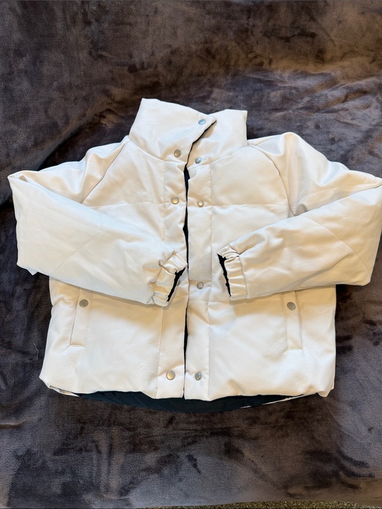 Jackets & Blazers - Reversible puffer coat.